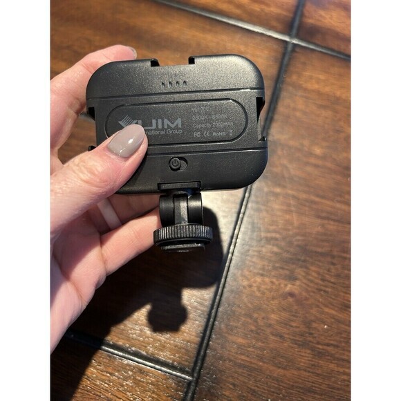 VIJIM VL100C Bi-Color LED Video Light on Camera,Mini Rechargeable 2000mAh LED - Picture 6 of 8